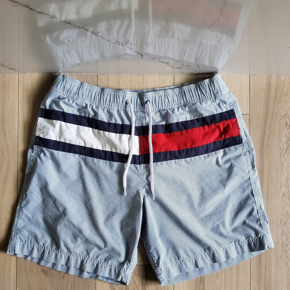 Tommy Hilfiger Swim Trunks Mens L Blue Seersucker Striped Board Shorts